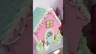 Pink Gingerbread House Cake made with Flexi Frost💗#cake