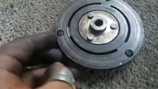 how to -ac clutch hub and pulley removal- technical riot z