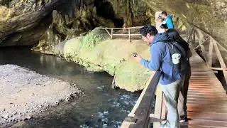 Visiting Nam Lod Cave at Pang Mapha