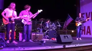 Mobile Commotion: Sanger, Texas