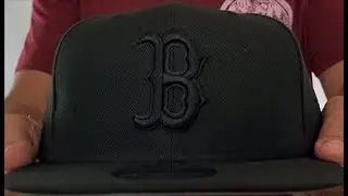 Boston Red Sox TEAM-BASIC BLACKOUT SNAPBACK Hat by New Era