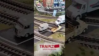 Trainz Box Truck Meets Union Pacific | Trainz Layout