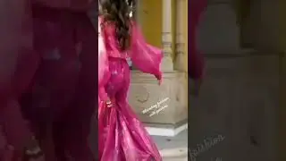 Sarara sets #shorts #trending #viralvideo #bollywood #fashion #amazing #stylish #fancydress #viral