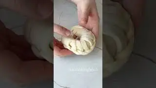 Bun Shaping by @ACOOKINGBOOK1