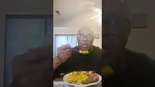 Im will, lunch time, Fry chicken 🍗 and yellow rice...