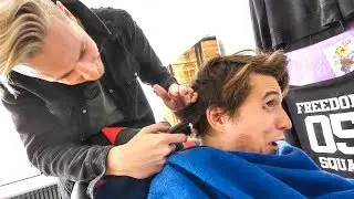 Rewi SCHNEIDET mir die Haare