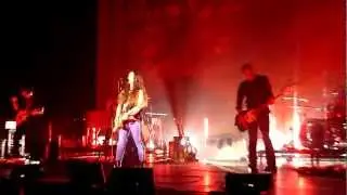 Alanis Morissette - Numb - Manchester Apollo 2012 Front Row HD