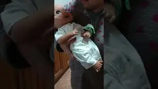 Una vez acabada la operación Óscar se va despertando poco a poco de la anestesia 