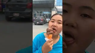 Chitwan bhatbhateni ko ice cream 🍦😘#icecream #bhatbhateni #dailyvlog  😍