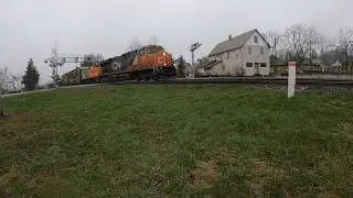 BMEX! CN M306 slowly passing Lansdowne.