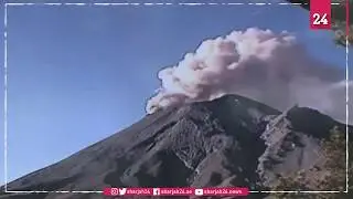 Scientists at Mexico's disaster prevention monitor volcano