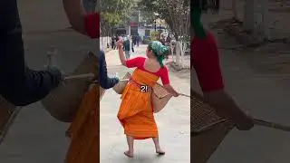 Learning dances in Assam, India 🇮🇳