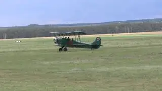 Первый взлет и первый круг По-2 на аэродроме Коротич.