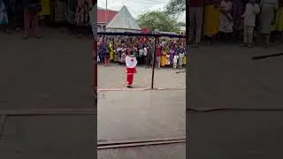 Mtoto Namnyaki mwimbaji binafsi.Wamasai tuko juu.