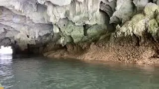 C&aacute;t B&agrave; - Kayaking underneath a cave #catba #vietnam #kayaking #cave