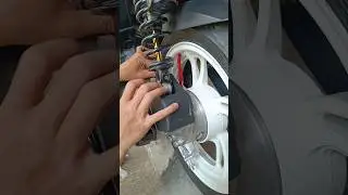 the process of installing the speed sensor cover? #vario #restoration
