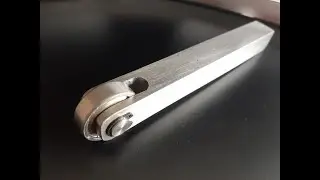 Centering roller tool for lathe - Utensile centratore a rullo per tornio