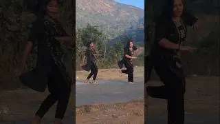 Dulhan banami#sambalpurireels#sambalpurisong#ytshorts#viralreels#sambalpuristatus#dance#latepost#&hearts;️
