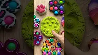 Kinetic Sand Popit! 🌈⭐️🤩 #asmr #shorts