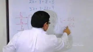 Sistema de ecuaciones de tres variables: Método de eliminación gaussiana 1 - #UCSPTutoriales