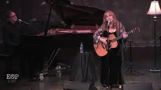 Gretchen Peters w/ Barry Walsh 