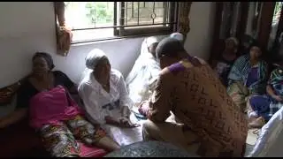 RAIS KIKWETE AIFARIJI FAMILIA YA MAREHEMU JOHN KOMBA mp4