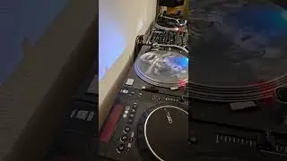Houz Vinyl Cast 