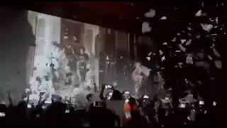 NTR FANS HUNGAMA AT THEATERS | Pranamam song mass | Janatha Garage Special Show | NTR MASS
