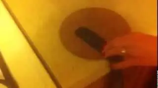 How to put an extra hole in a belt