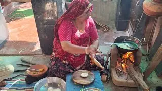 चूल्हे का देसी खाना 😍/राजस्थानी देसी स्टाइल बाजरे दे की खिचड़ी 🤤 #cooking #rajasthan #live