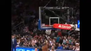D. Wade humiliates Knicks' guard Galloway