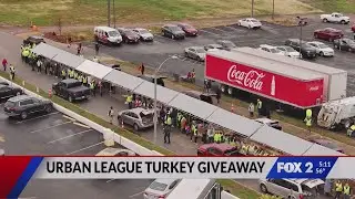 Thousands line up for Urban League's Annual Thanksgiving Turkey Giveaway