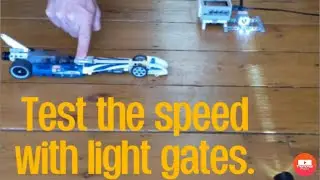 EV3 Mindstorms light gate, testing speed of Lego Technic pullback cars.