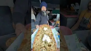 Sardar ji's Biggest Amritsari Kulcha in Ludhiana #shortsvideo