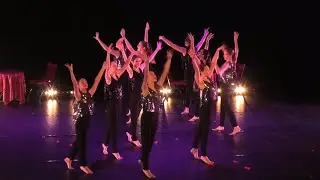 DERNIER JOUR DU DISCO dansé par la compagnie MASQUE ET CHAUSSON