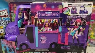 MONSTER HIGH DRACULAURA DOLL & PURPLE FOOD TRUCK WITH ACCESSORIES $19.99 GIFT IDEAS