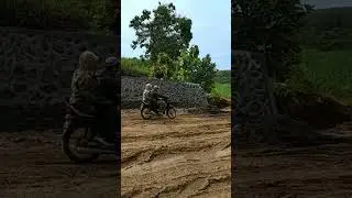 Road construction in the Srigonco Rainbow Bridge area