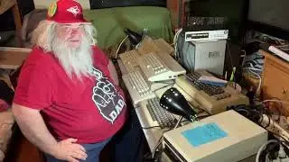 Vic Switch 13 - Connecting & Testing 8 Commodore 64's & 1541 Drives - Vic-20 64 C64 - Episode 2122