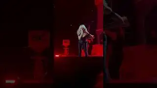 Sabrina Carpenter - 