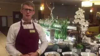 Горнаков Кирилл - официант ресторана в отеле Hilton Garden Inn Krasnoyarsk