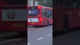 YX60CCK on route 33 at Castelnau &lsquo;DE20124&rsquo; #bus #localbus #publicbus #tfl