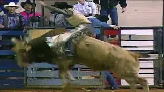 Adam Carrillo vs Rawhide - 95 Bullbusters