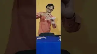 Houdini card escape magic trick