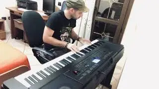 ULTIMO - PIANETI Cover