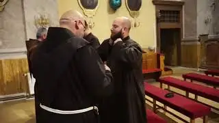 Obliečka a prv&eacute; rehoľn&eacute; sľuby bratov franti&scaron;k&aacute;nov
