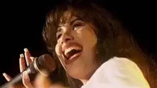 Selena - Enamorada De Ti (Letra) Cover de Daniela Romo