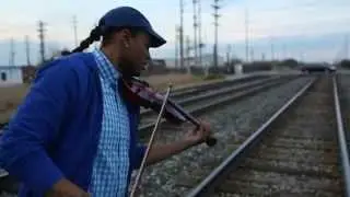 Violinist 'Humble G tha Fiddla' playing 2pac, Biggie and a medley of No.1 hits