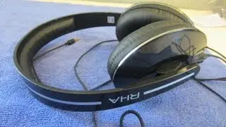RHA (Reid and Heath Acoustics) CA-200 Over Ear Headphones