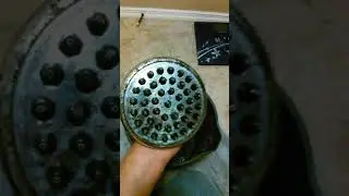 how to clean your shower head useing vinegar