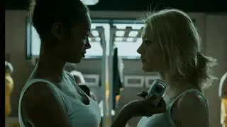 Beso de maca y rizos